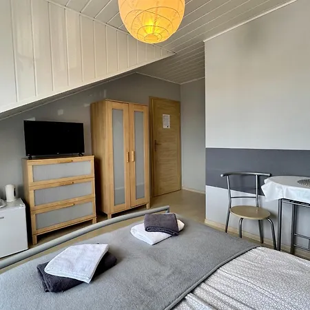 Goscinne Grafit Homestay Wladyslawowo